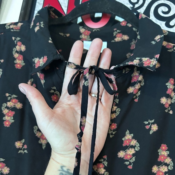 Abound floral midi dress - Picture 2 of 4